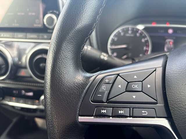 Nissan Juke 1.0 DiG-T 114 N-Connecta 5dr