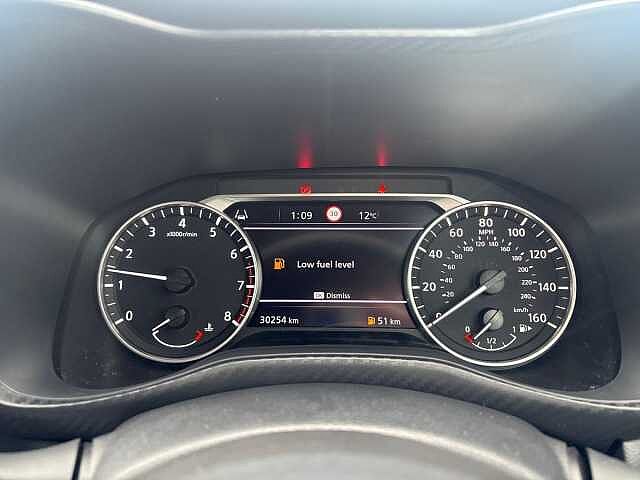 Nissan Juke 1.0 DiG-T Acenta Premium 5dr