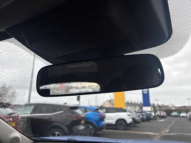 Nissan Juke 1.0 DiG-T Acenta Premium 5dr