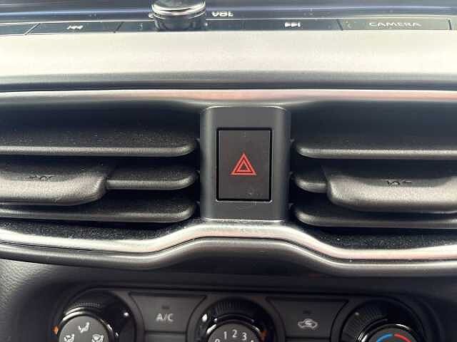 Nissan Juke 1.0 DiG-T Acenta Premium 5dr