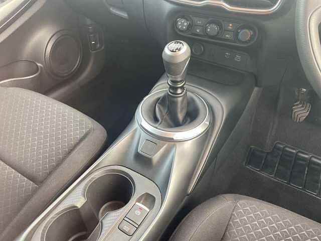 Nissan Juke 1.0 DiG-T Acenta Premium 5dr