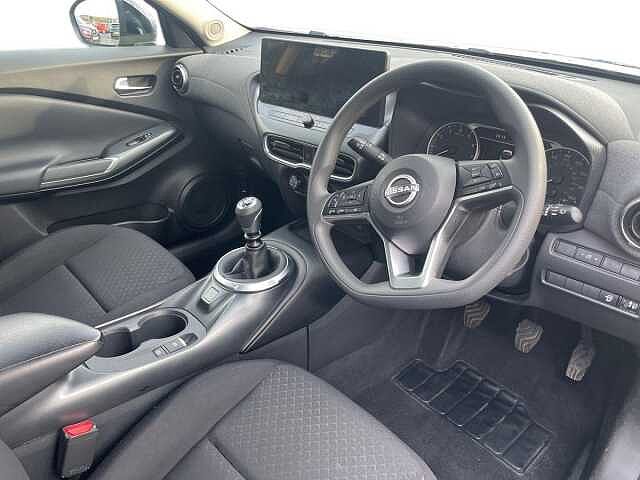 Nissan Juke 1.0 DiG-T Acenta Premium 5dr