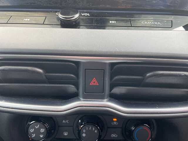 Nissan Juke 1.0 DiG-T Acenta Premium 5dr