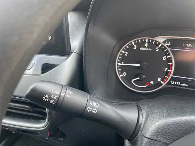 Nissan Juke 1.0 DiG-T Acenta Premium 5dr