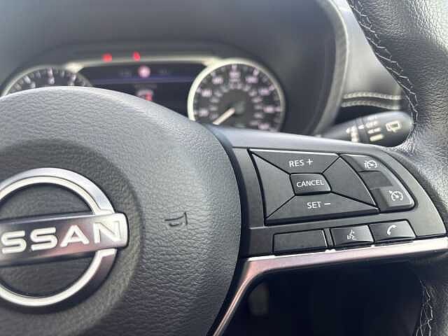 Nissan Juke 1.0 DiG-T 114 N-Connecta 5dr