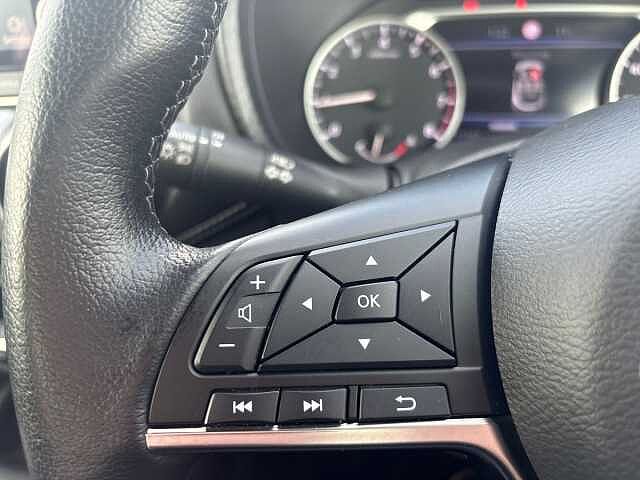 Nissan Juke 1.0 DiG-T 114 N-Connecta 5dr